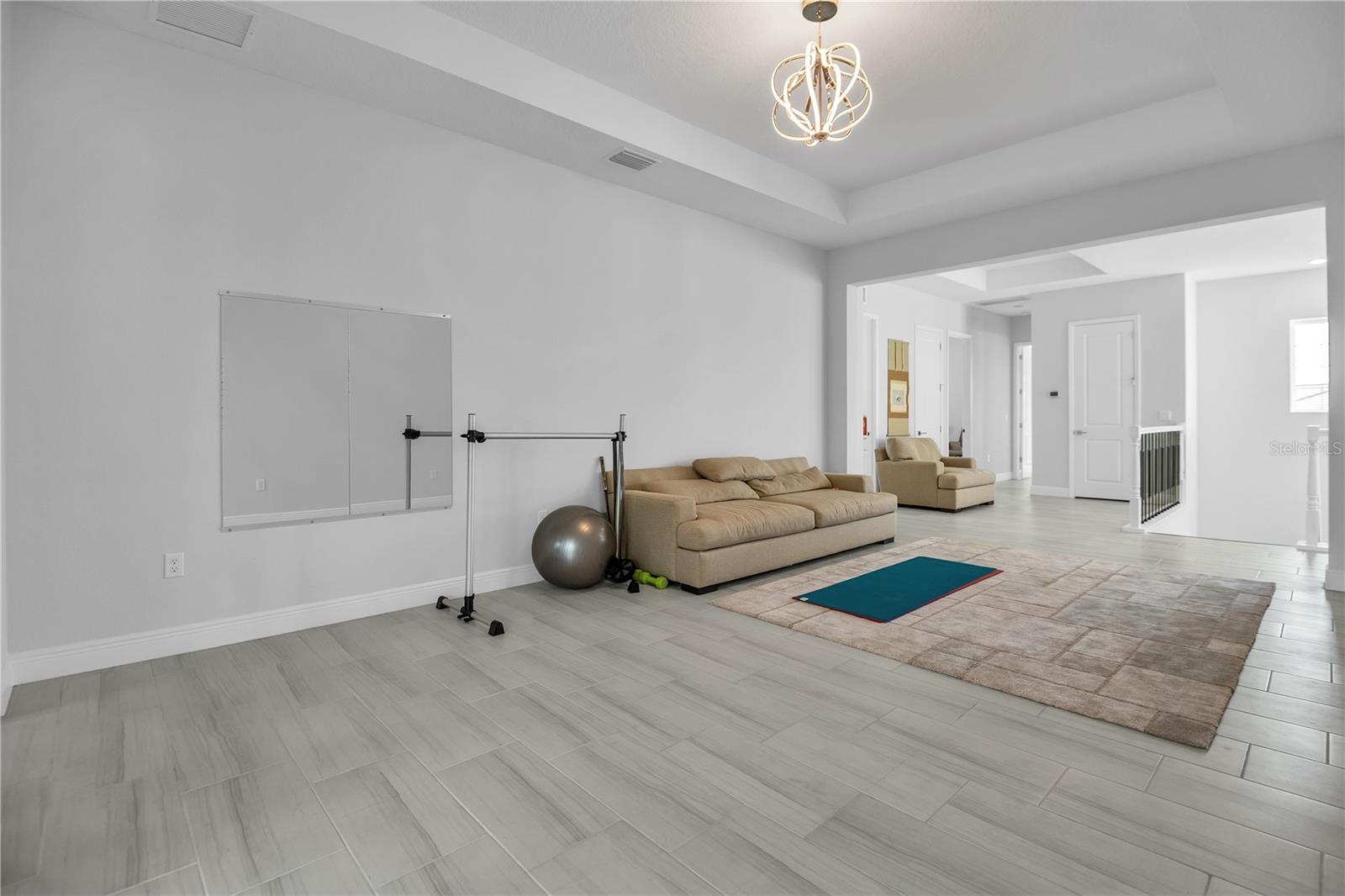 LEGENDS BAY - Residential