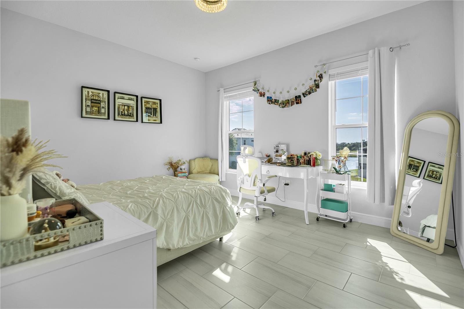 LEGENDS BAY - Residential