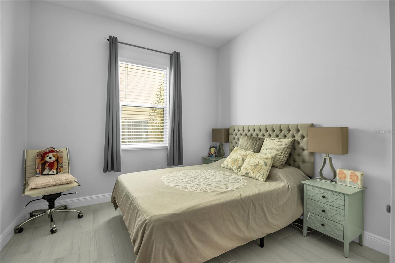 LEGENDS BAY - Residential