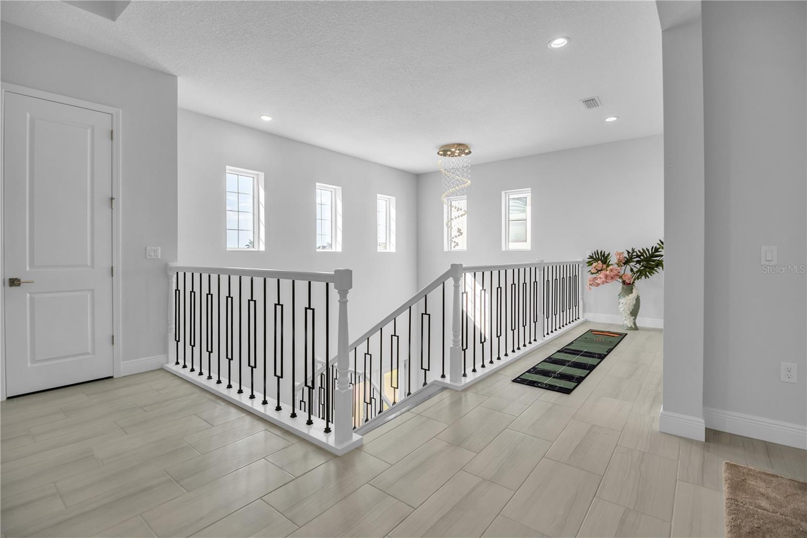 LEGENDS BAY - Residential