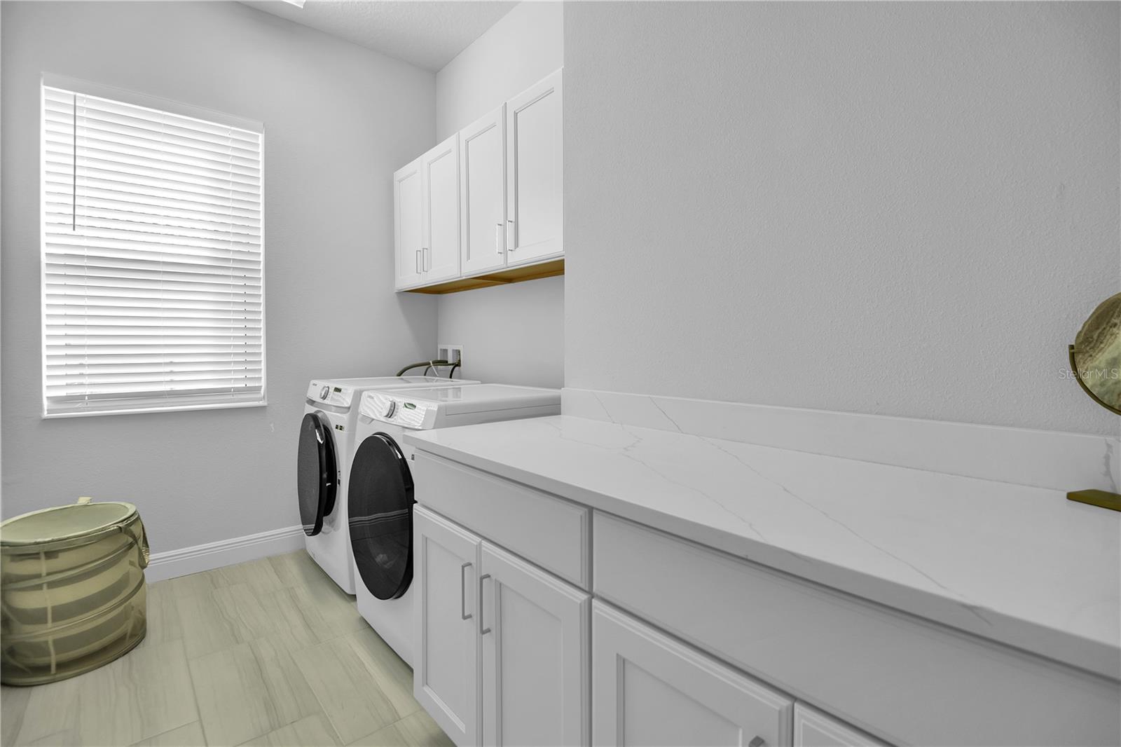 LEGENDS BAY - Residential