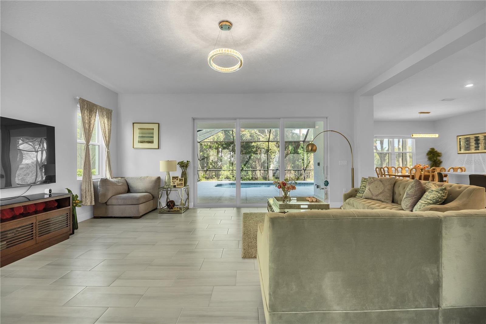 LEGENDS BAY - Residential