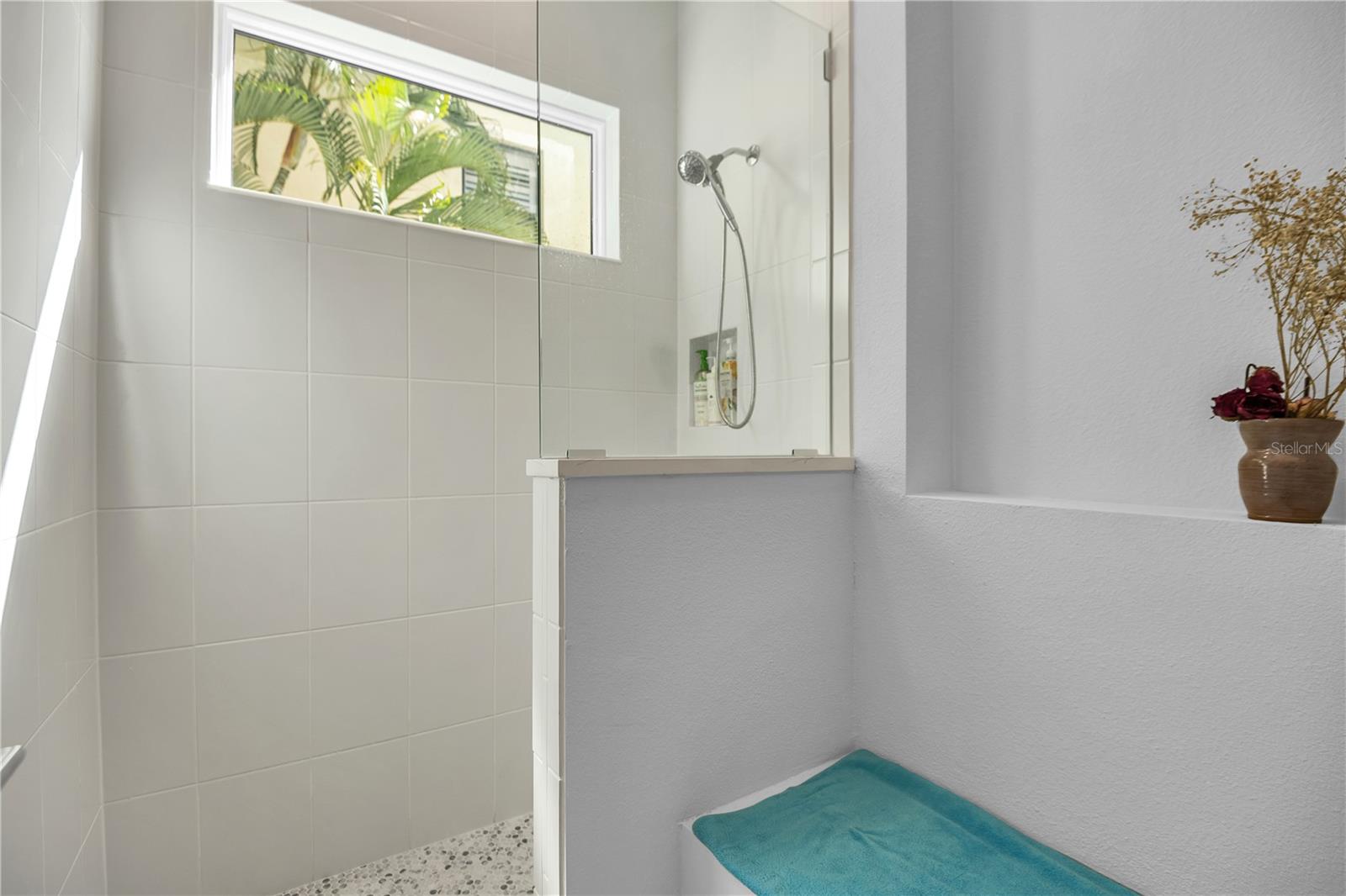 LEGENDS BAY - Residential