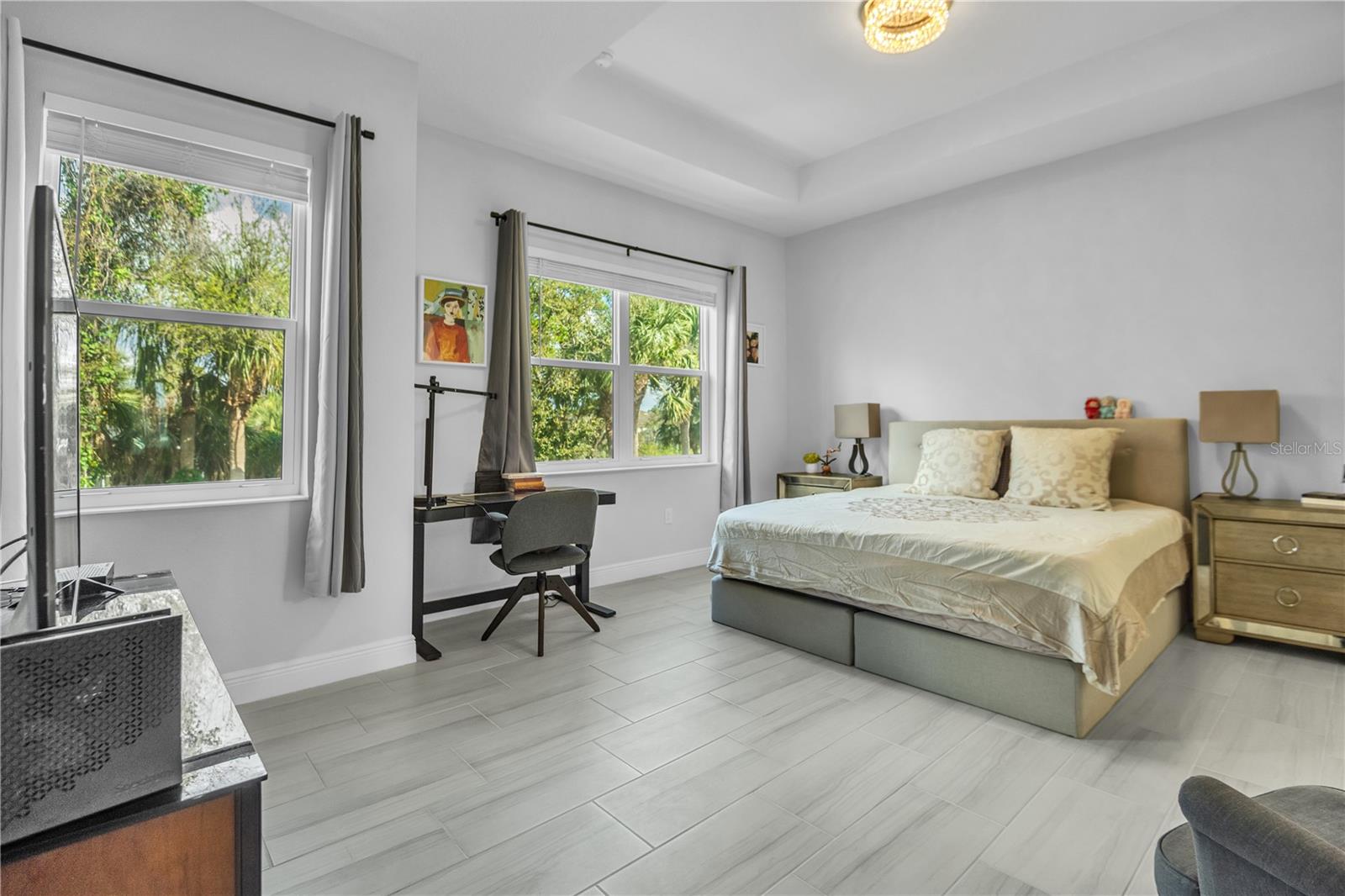 LEGENDS BAY - Residential