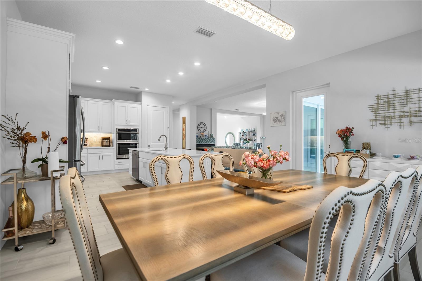 LEGENDS BAY - Residential