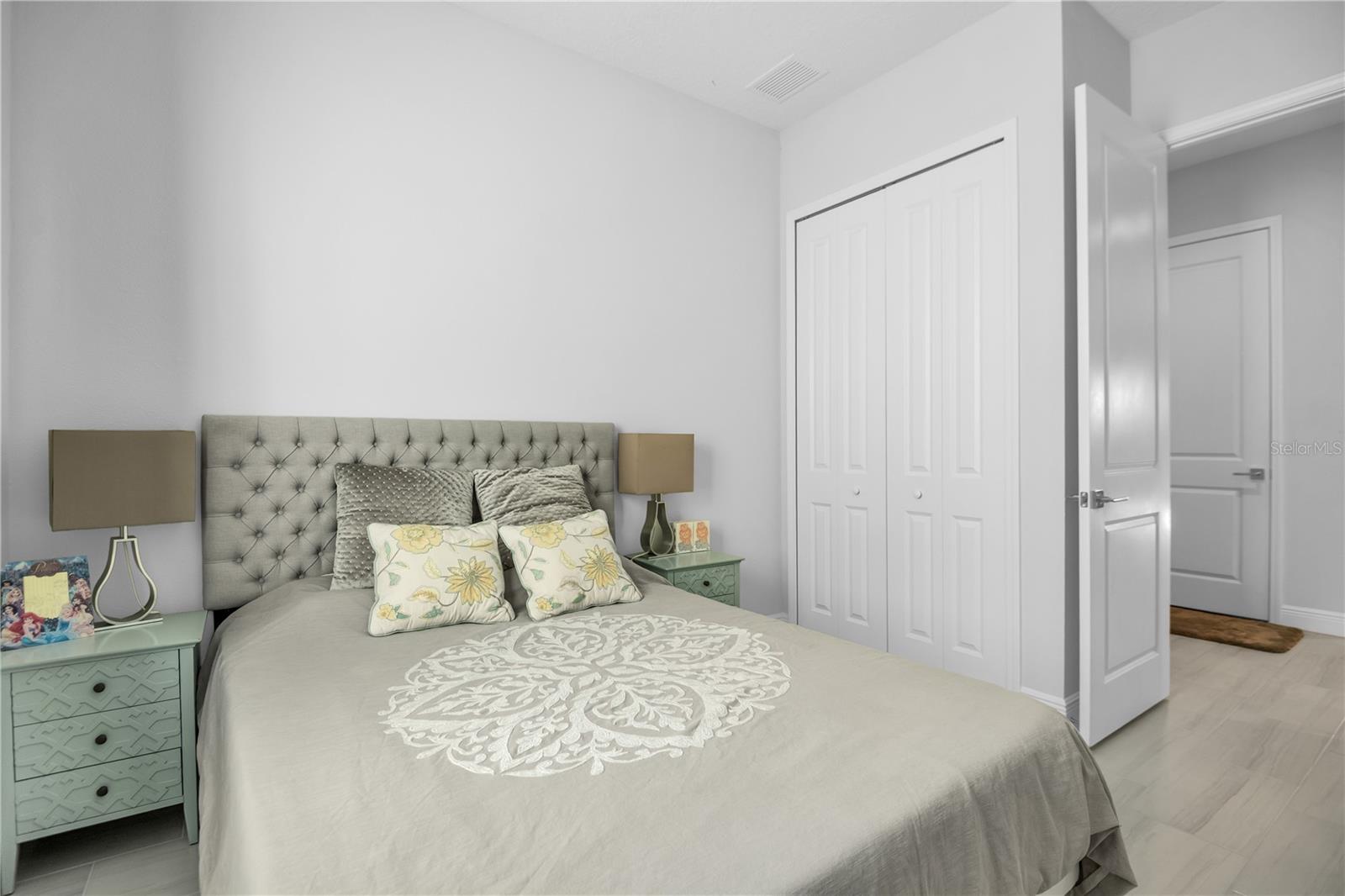 LEGENDS BAY - Residential