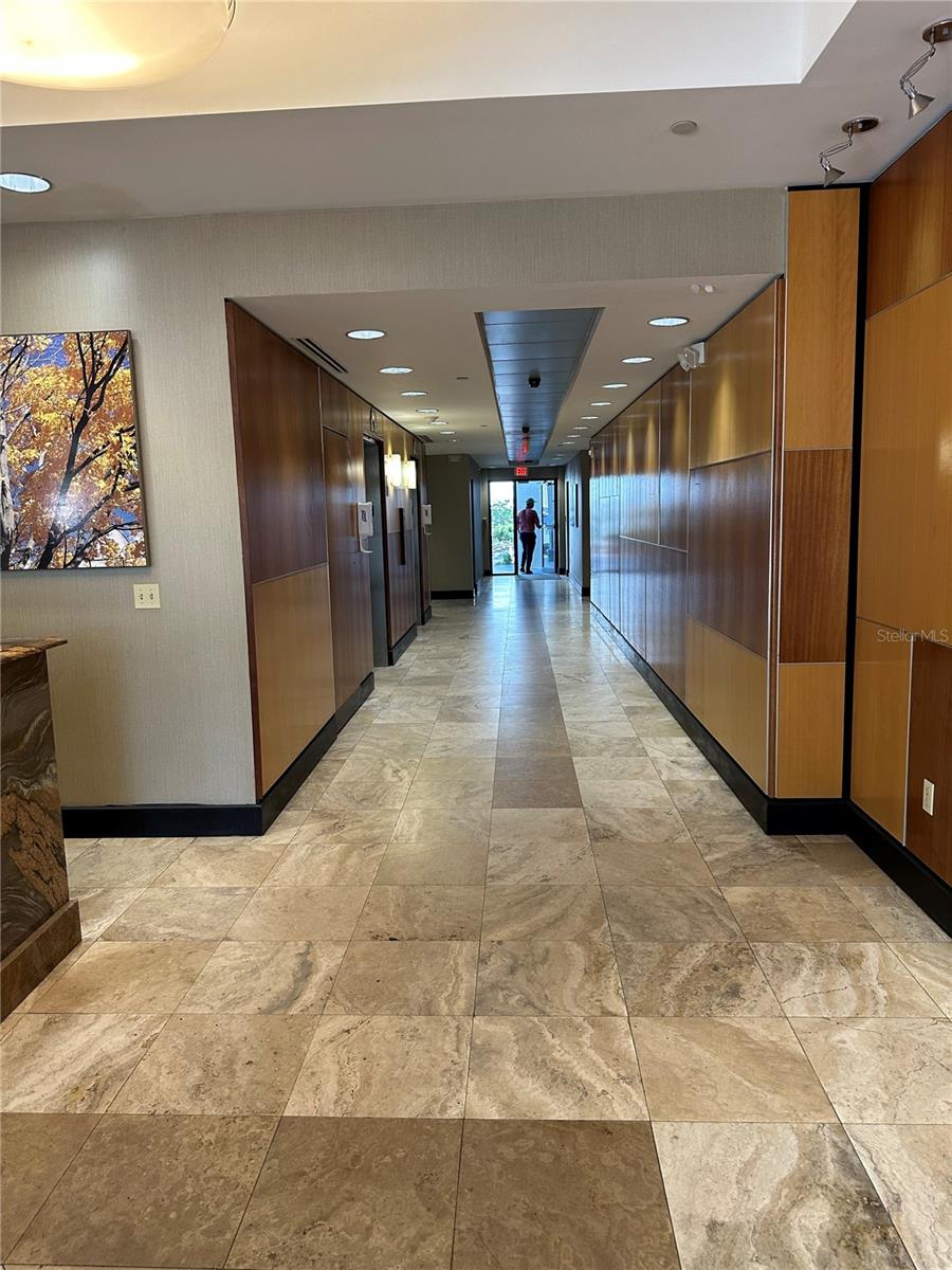 HABANA MEDICAL CENTER - Commercial Sale