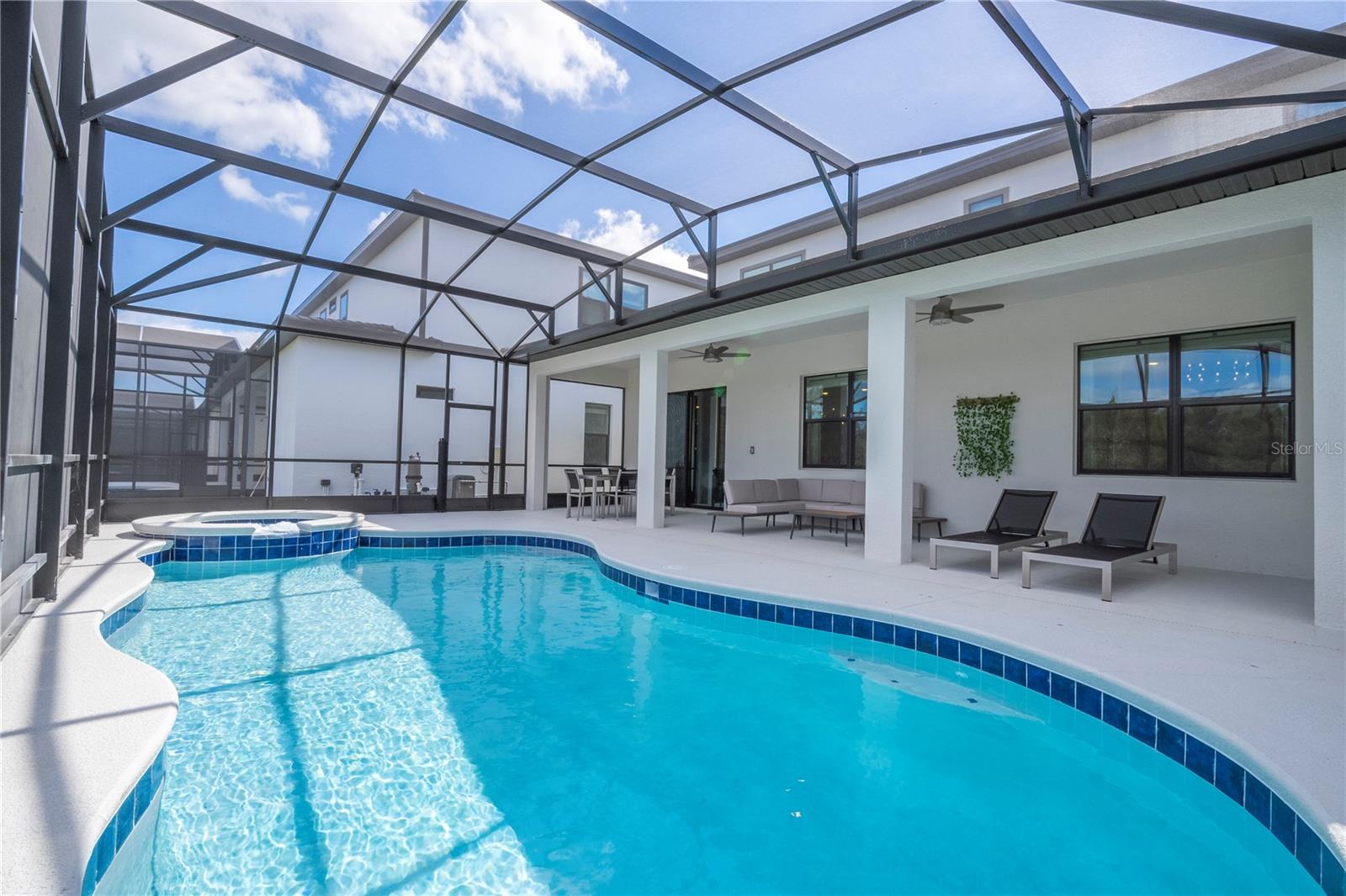 PARADISO GRANDE PH 2 - Residential