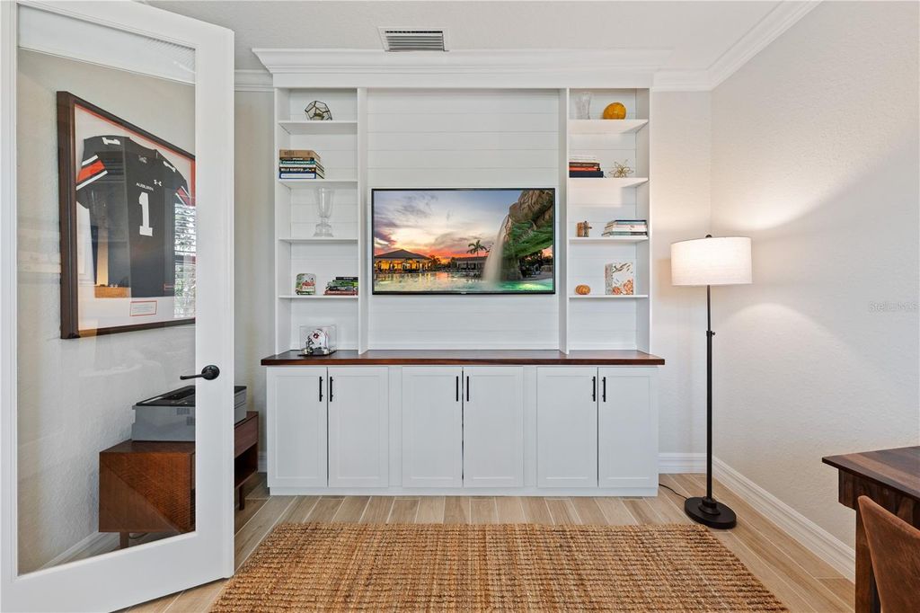 Photo of 5834 Brandon Run, Lakewood Ranch, FL 34211 (MLS # A4685000)