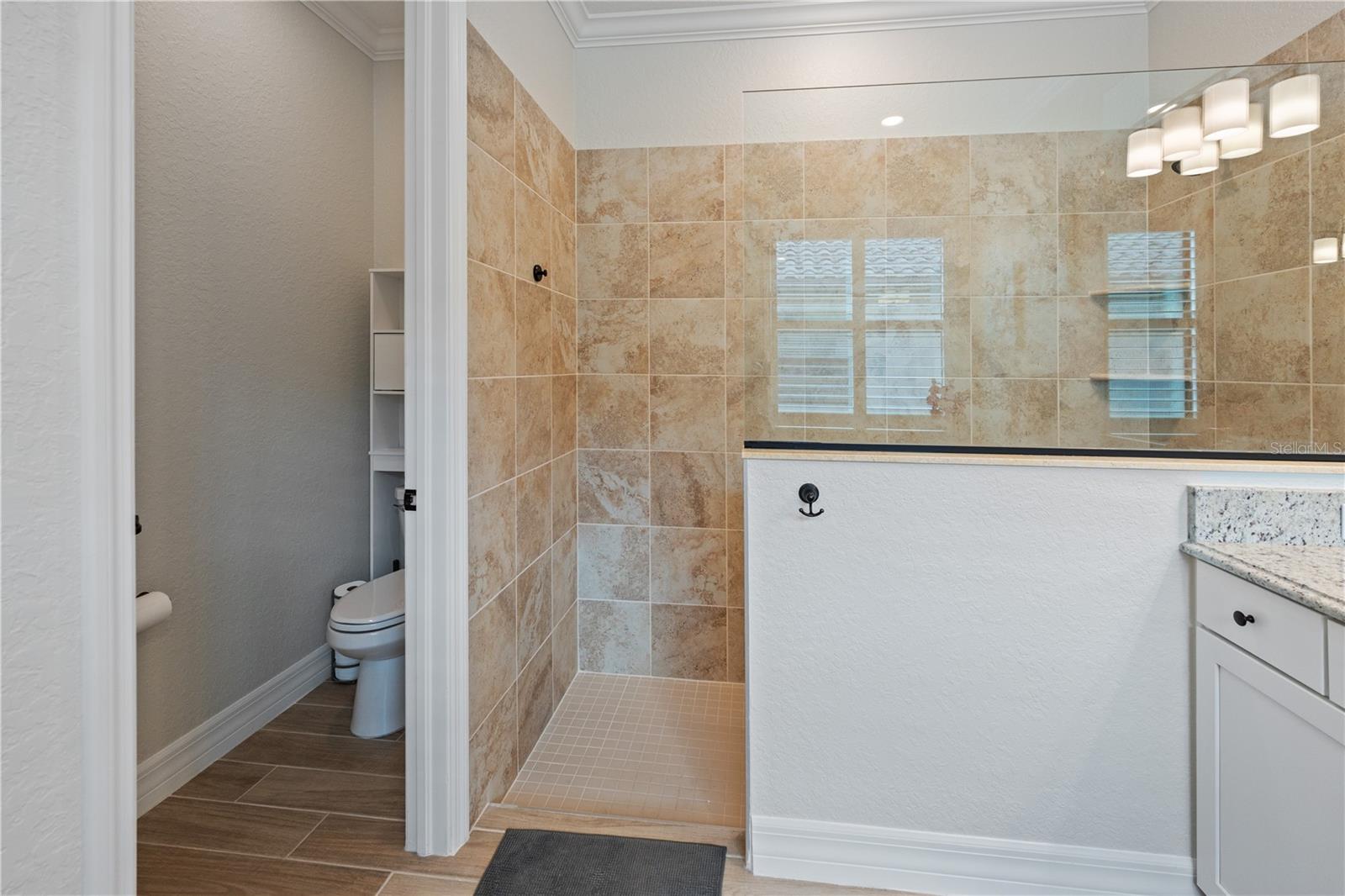 LAKEWOOD NATIONAL GOLF CULB PH II - Residential