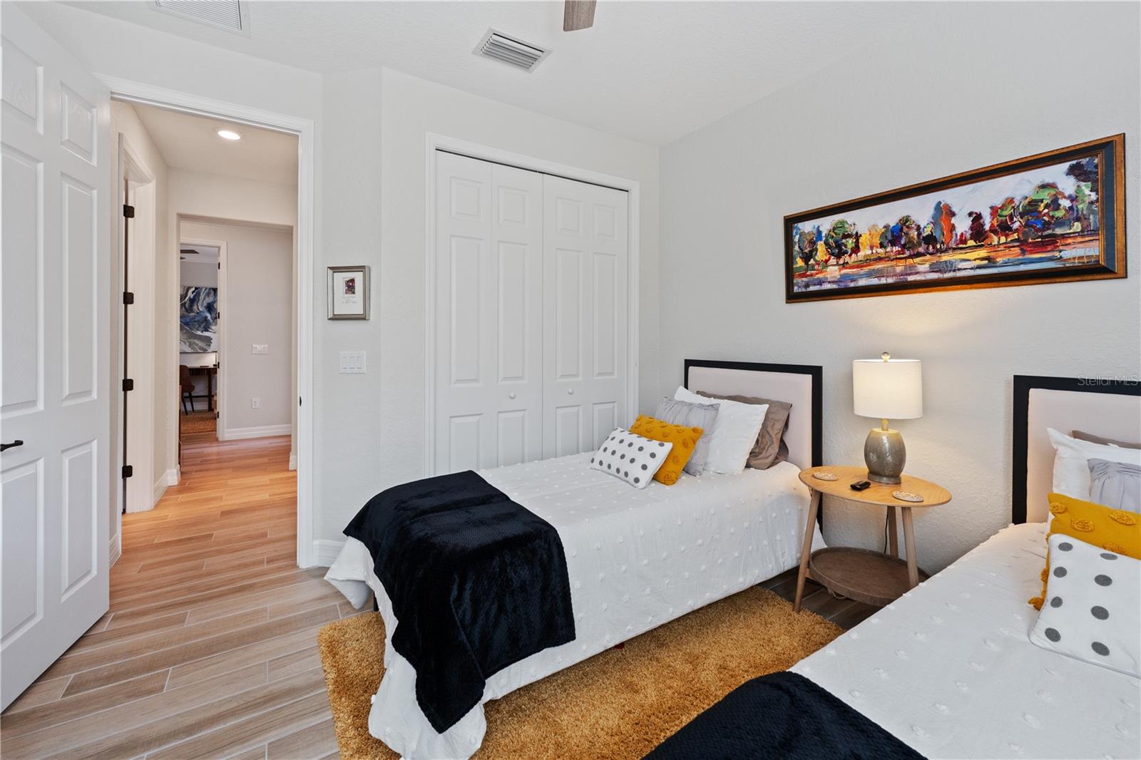 LAKEWOOD NATIONAL GOLF CULB PH II - Residential