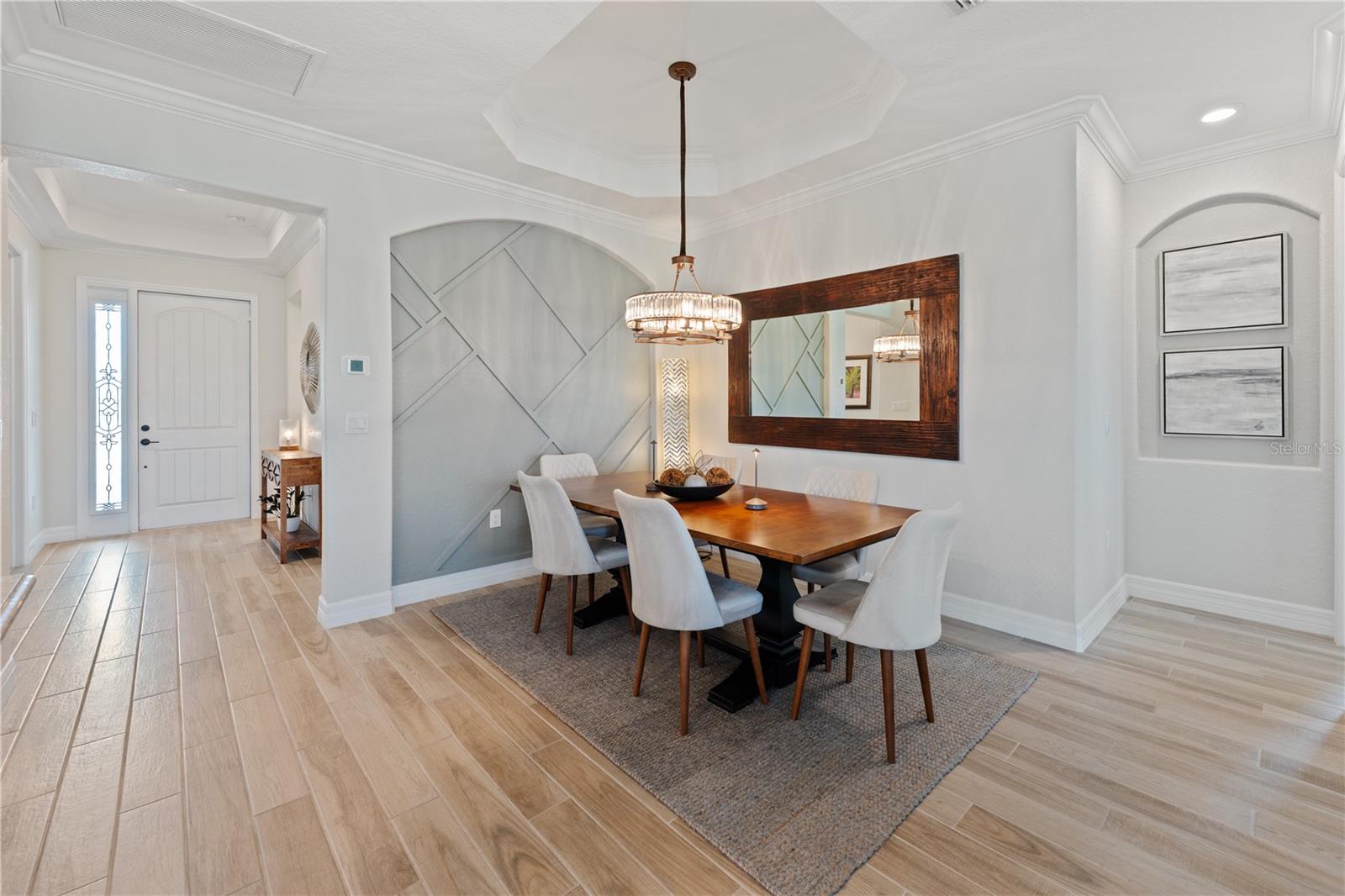 LAKEWOOD NATIONAL GOLF CULB PH II - Residential