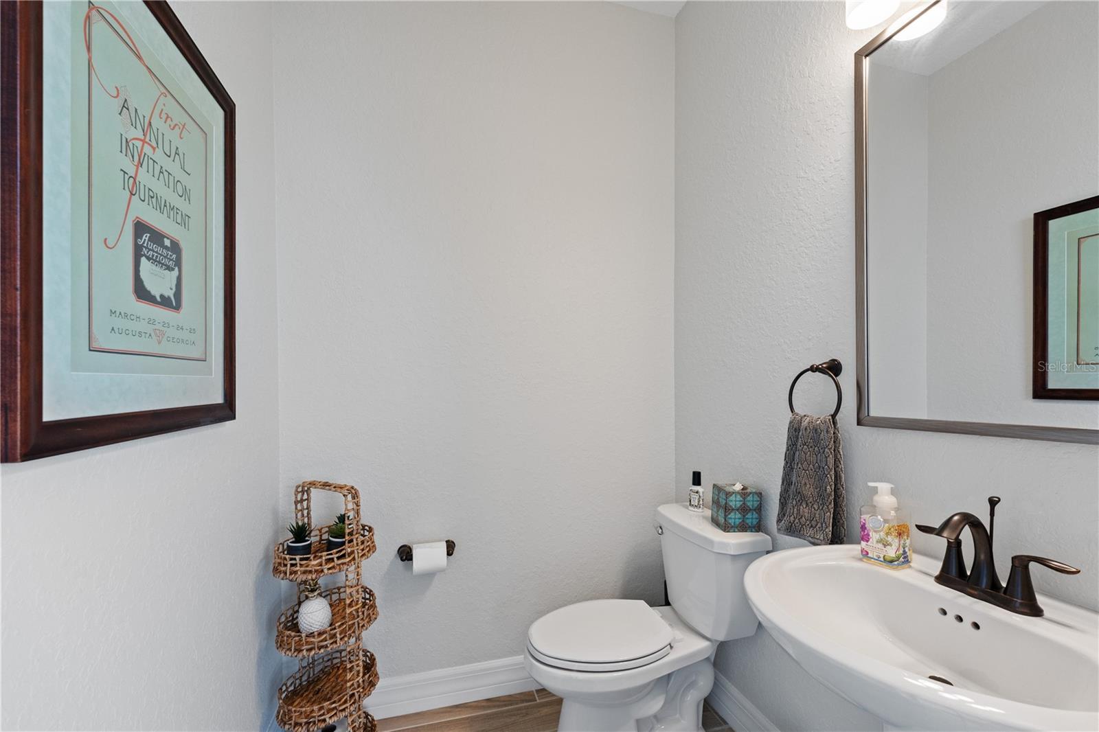 LAKEWOOD NATIONAL GOLF CULB PH II - Residential