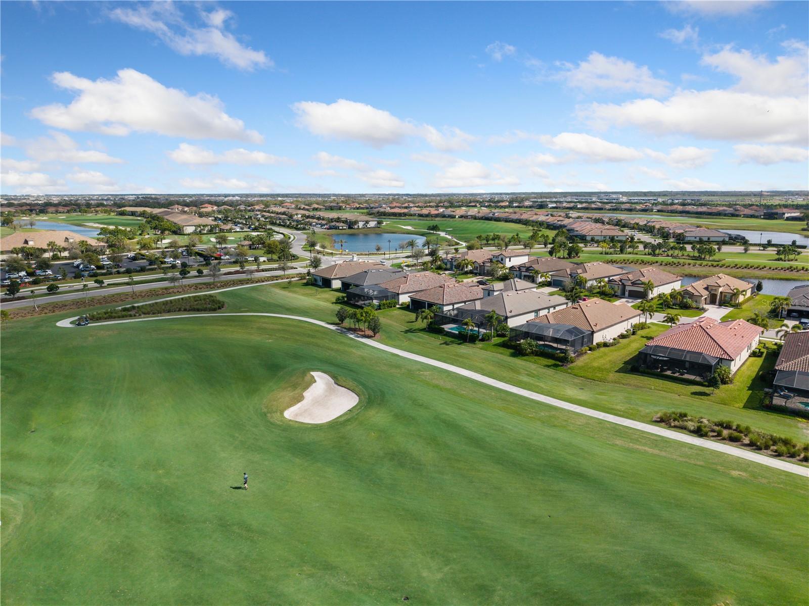 LAKEWOOD NATIONAL GOLF CULB PH II - Residential