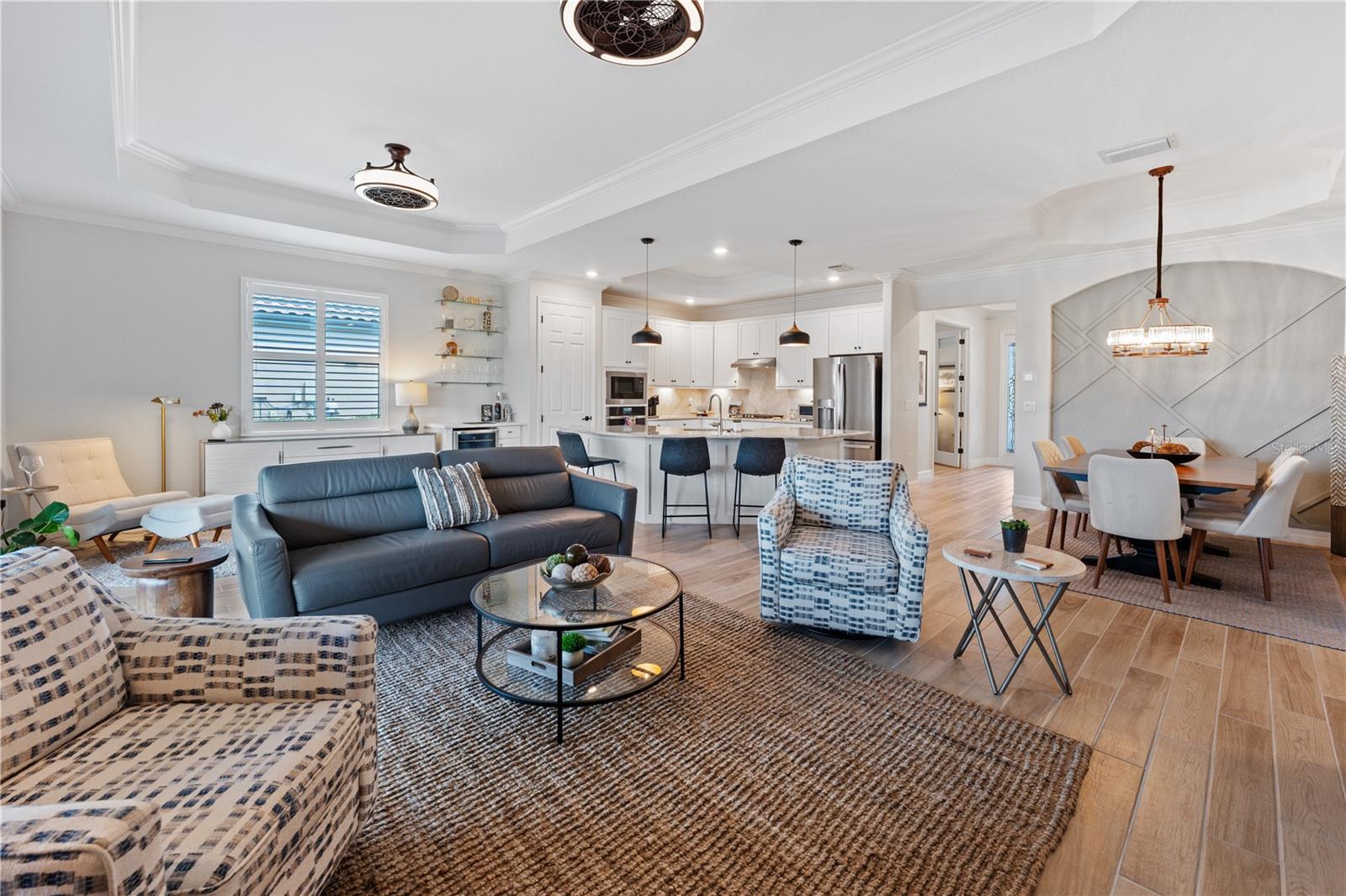 LAKEWOOD NATIONAL GOLF CULB PH II - Residential