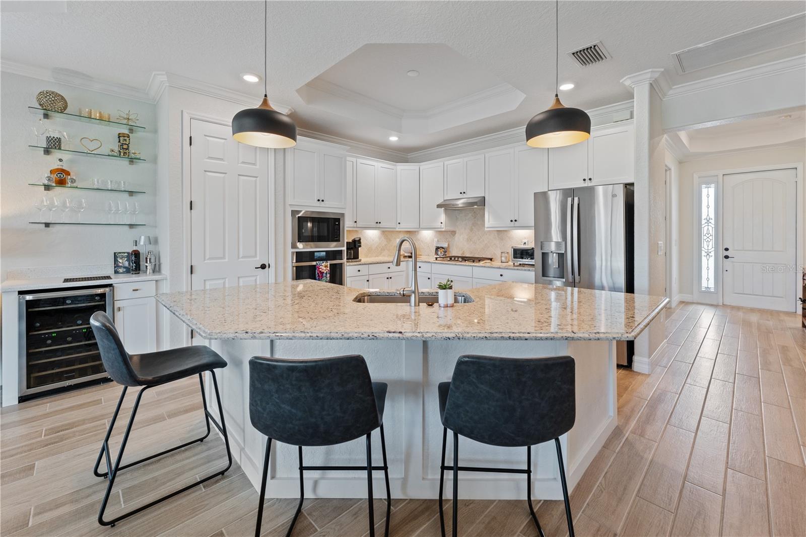 LAKEWOOD NATIONAL GOLF CULB PH II - Residential