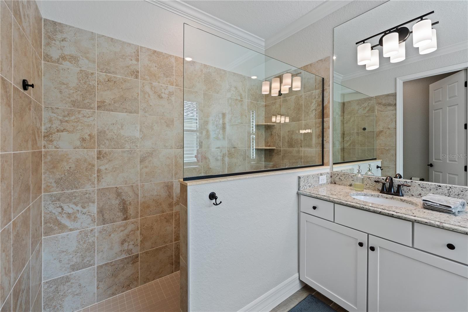 LAKEWOOD NATIONAL GOLF CULB PH II - Residential