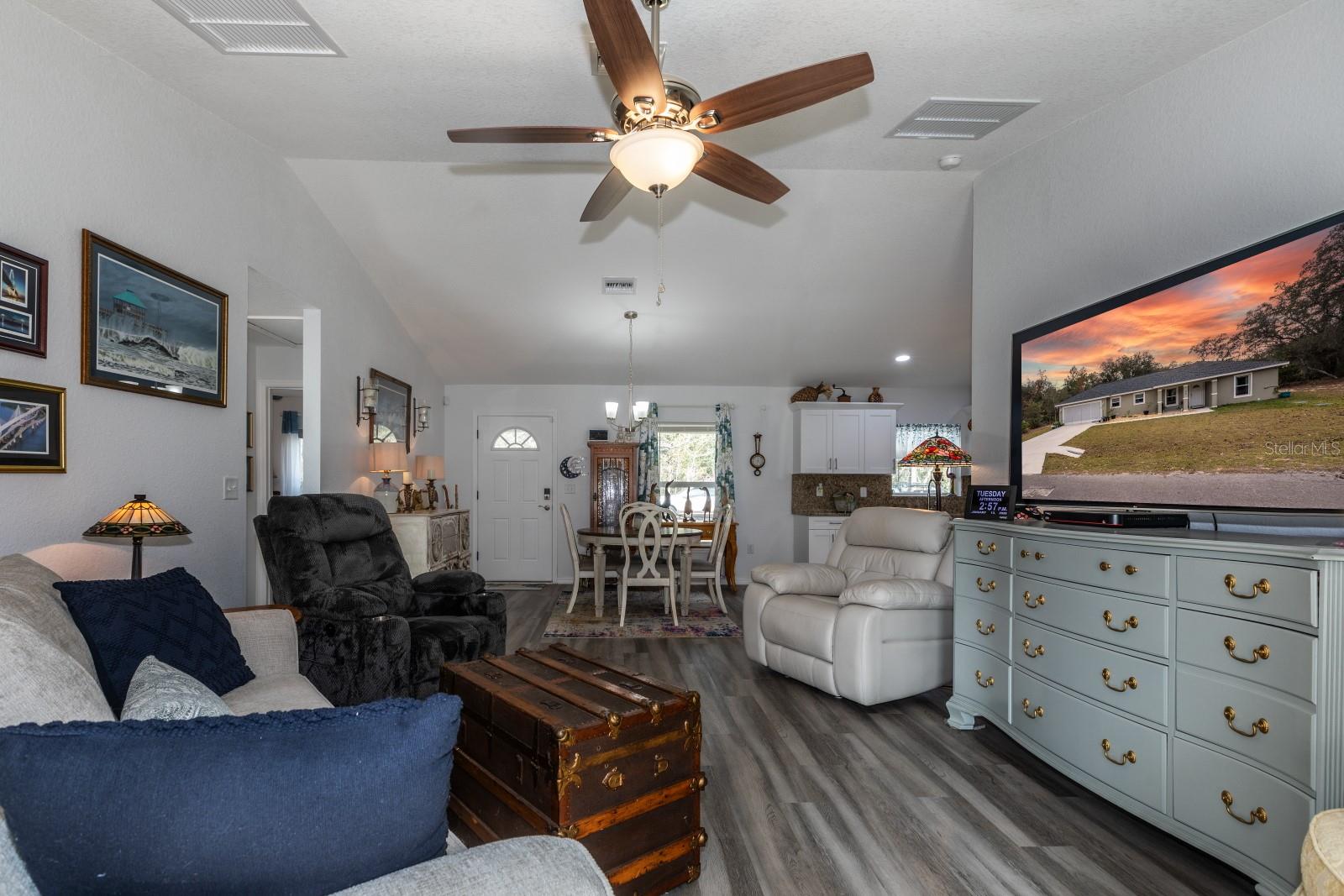 SILVER SPGS SHORES - Residential