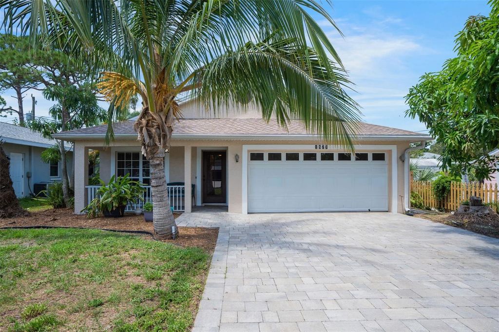 Photo of 1877 Vamo Drive, Sarasota, FL 34231 (MLS # A4663477)