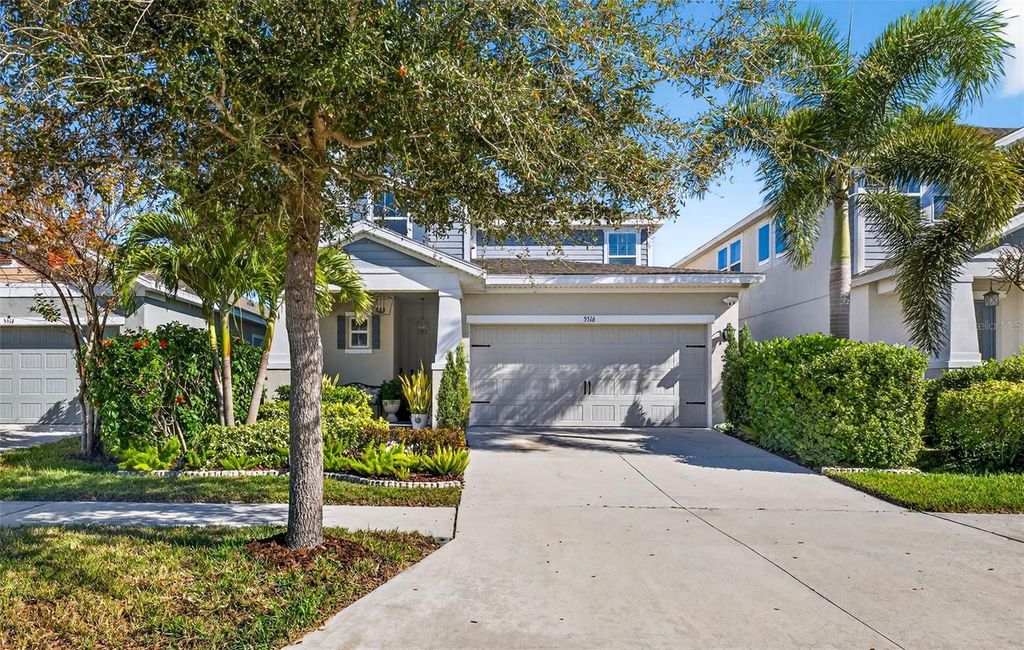 Photo of 5516 Silver Sun Drive, Apollo Beach, FL 33572 (MLS # TB8459218)