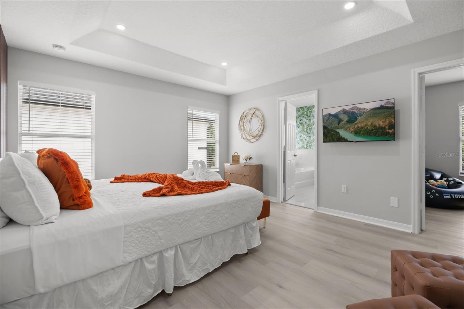 WINDWOOD BAY PHASE ONE - Residential