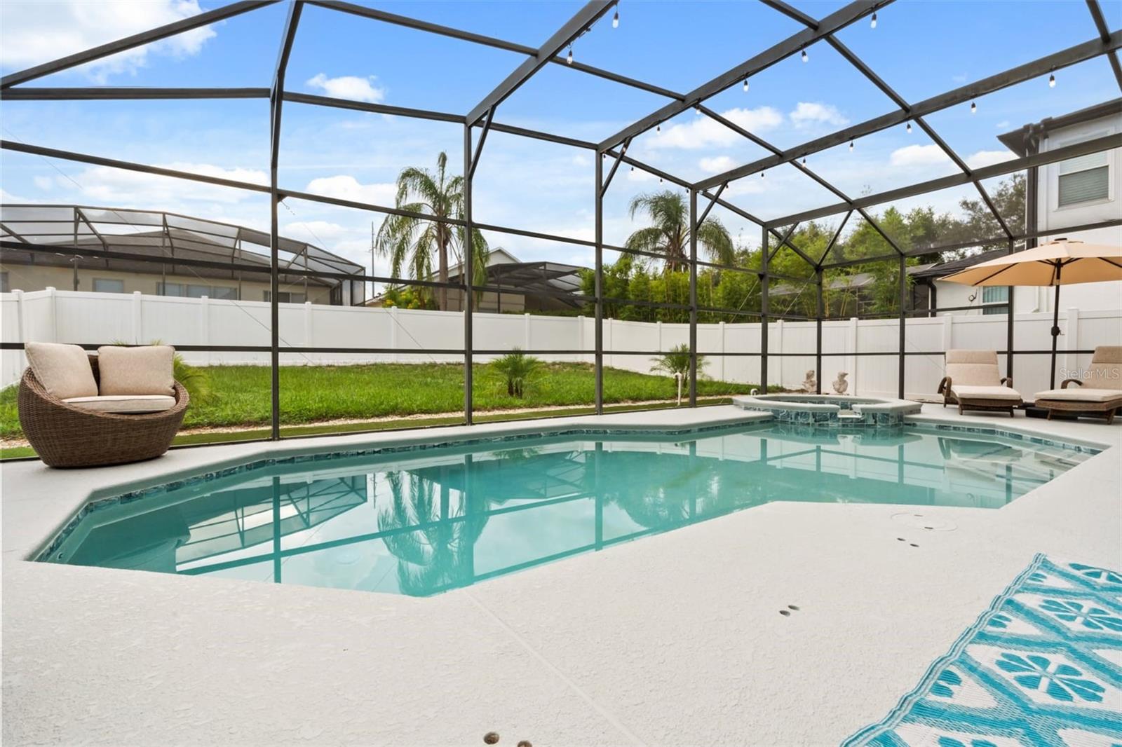 WINDWOOD BAY PHASE ONE - Residential