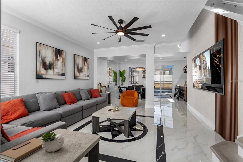 Photo of 117 Forest View Court, Davenport, FL 33896 (MLS # G5105976)