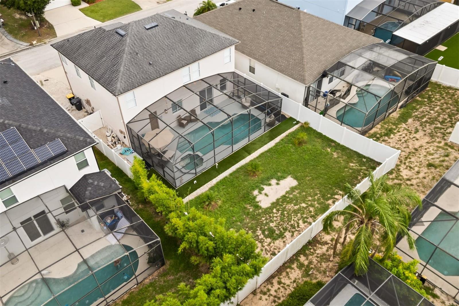 WINDWOOD BAY PHASE ONE - Residential