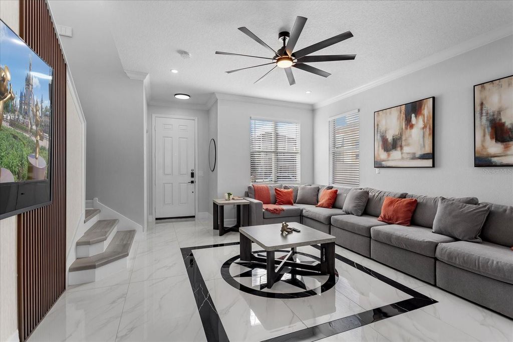 Photo of 117 Forest View Court, Davenport, FL 33896 (MLS # G5105976)
