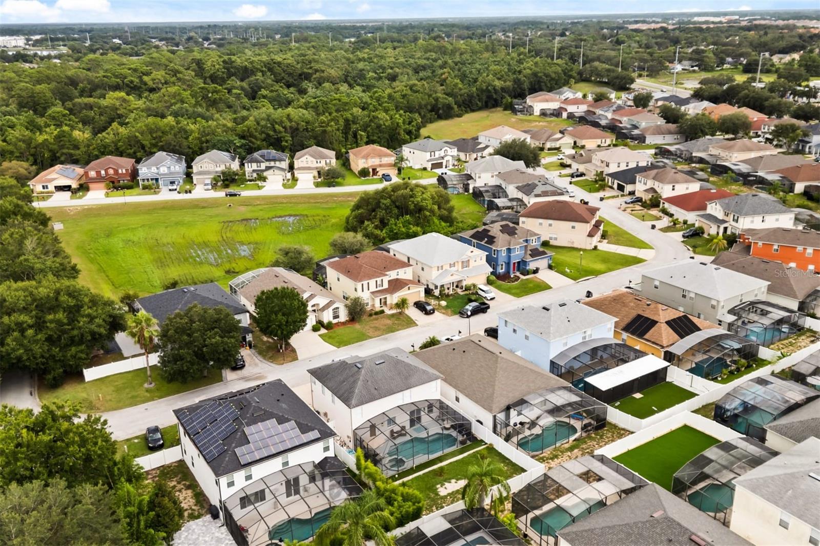 WINDWOOD BAY PHASE ONE - Residential