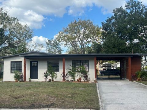 A home in TAMPA