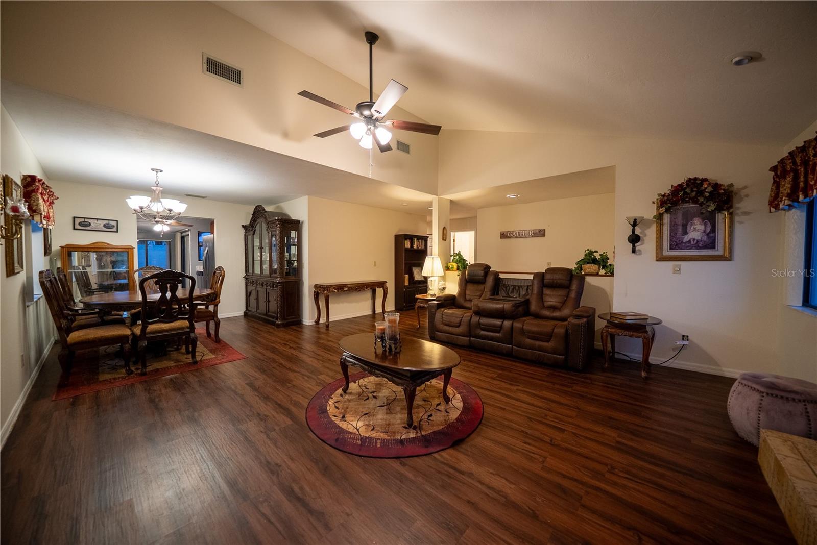 FOX MEADOW 02 - Residential