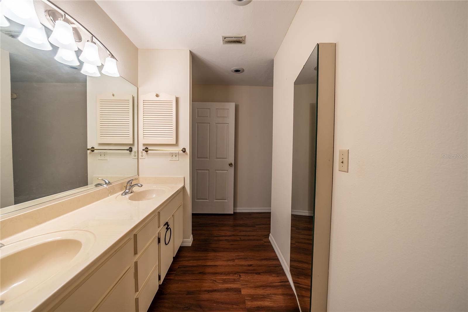 FOX MEADOW 02 - Residential