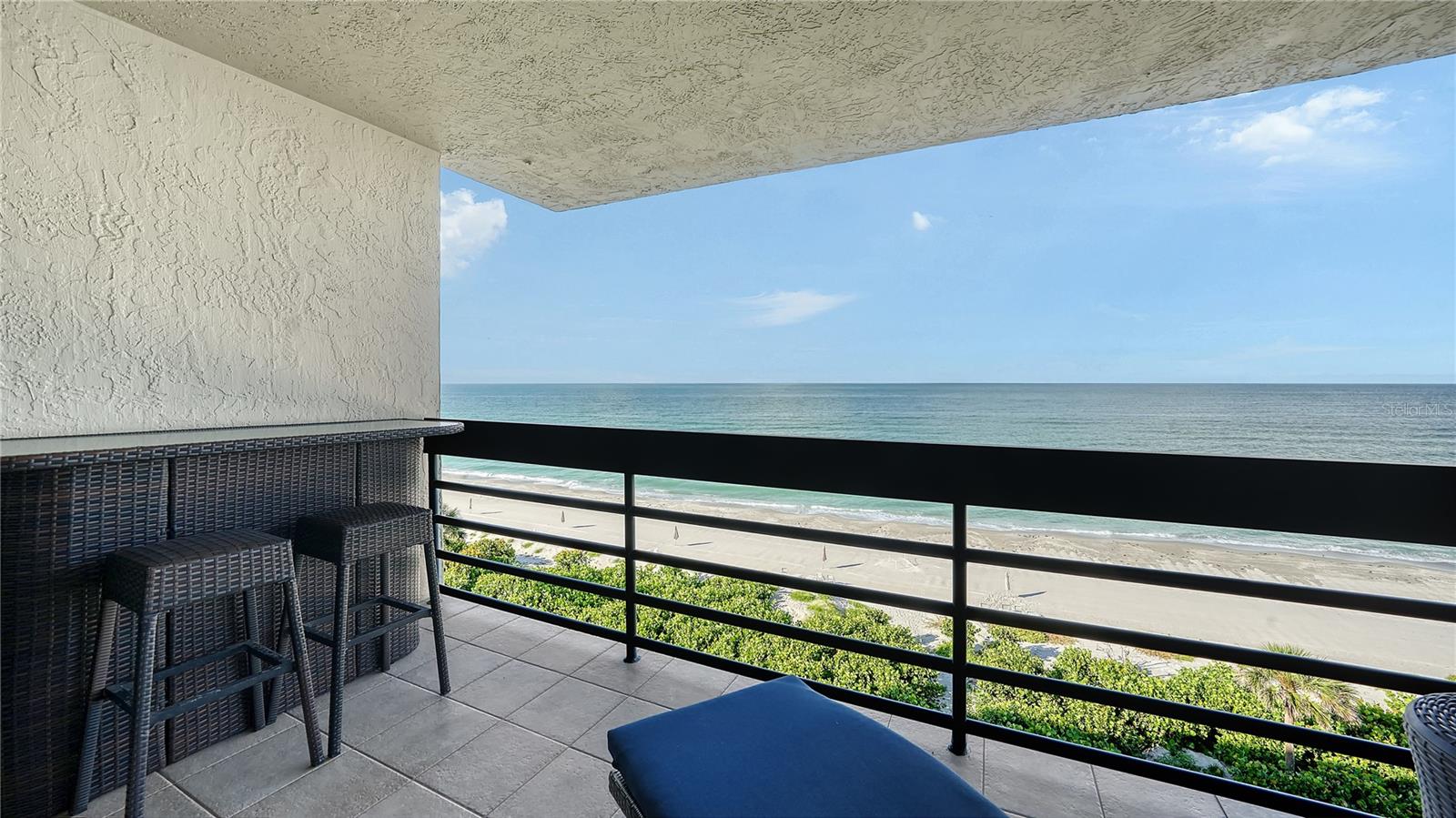 BEACHPLACE III - Residential