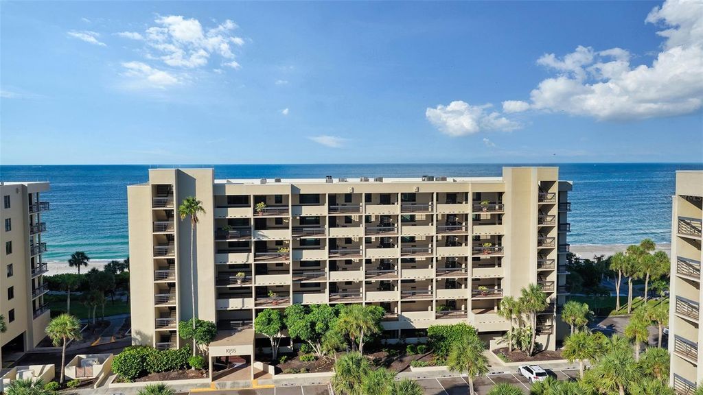 Photo of 1055 Gulf Of Mexico Drive #504, Longboat Key, FL 34228 (MLS # A4663883)