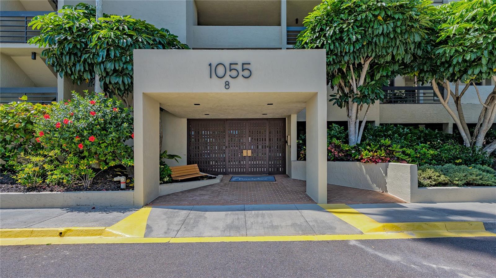 BEACHPLACE III - Residential