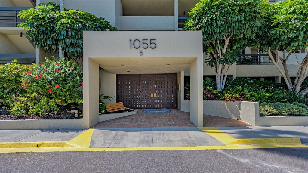 Photo of 1055 Gulf Of Mexico Drive #504, Longboat Key, FL 34228 (MLS # A4663883)