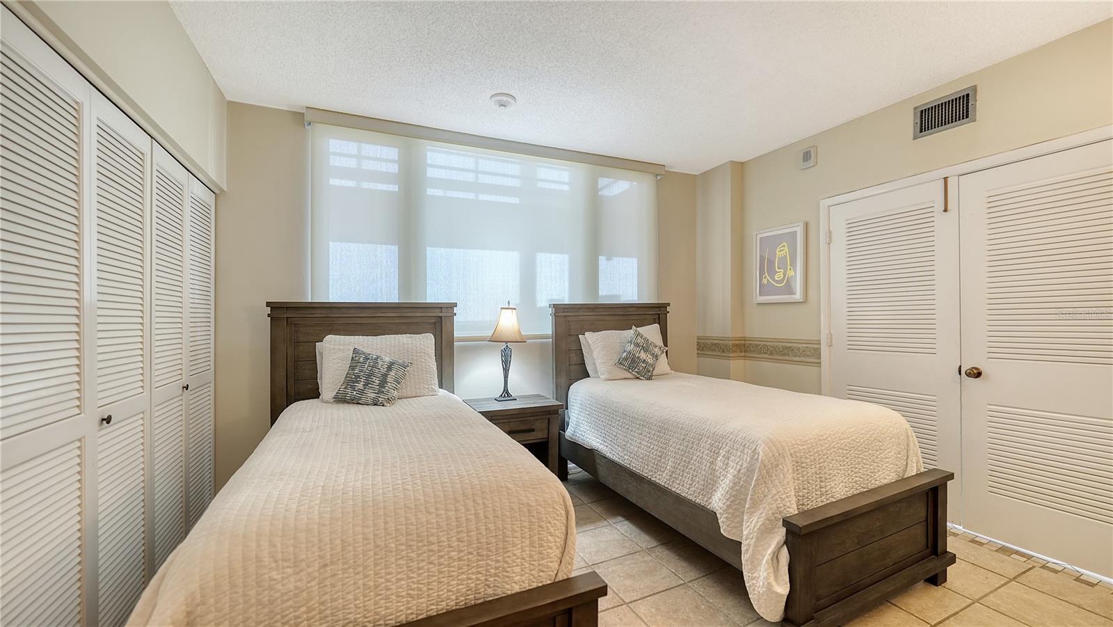 BEACHPLACE III - Residential