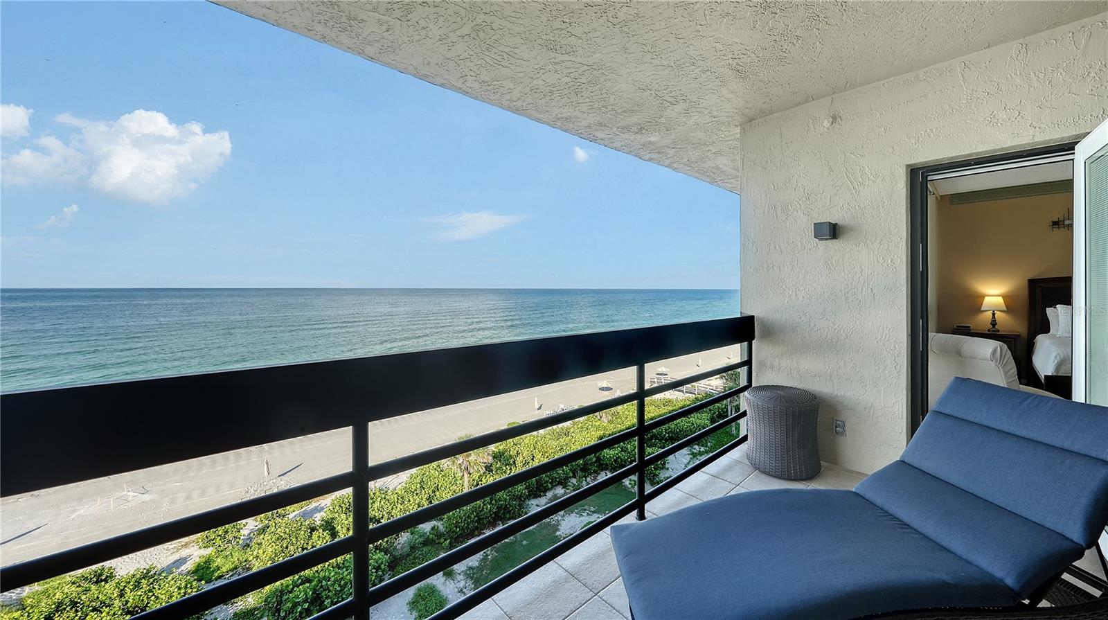 BEACHPLACE III - Residential