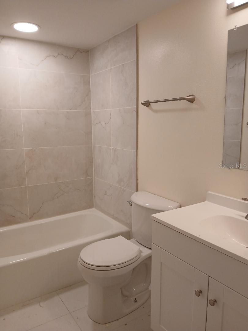 SUMMERSIDE - Residential Lease