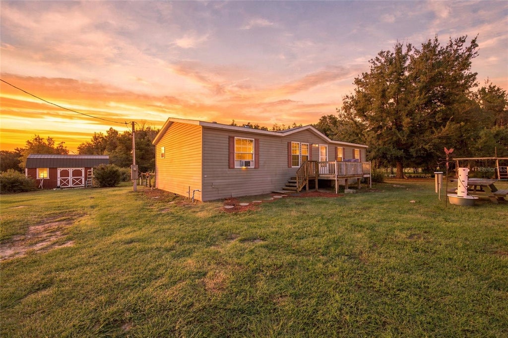 Photo of 3019 Castro Estates Lane, Lithia, FL 33547 (MLS # TB8547766)