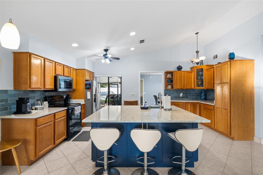 Photo of 6713 Leeward Isle Way, Tampa, FL 33615 (MLS # TB8486067)