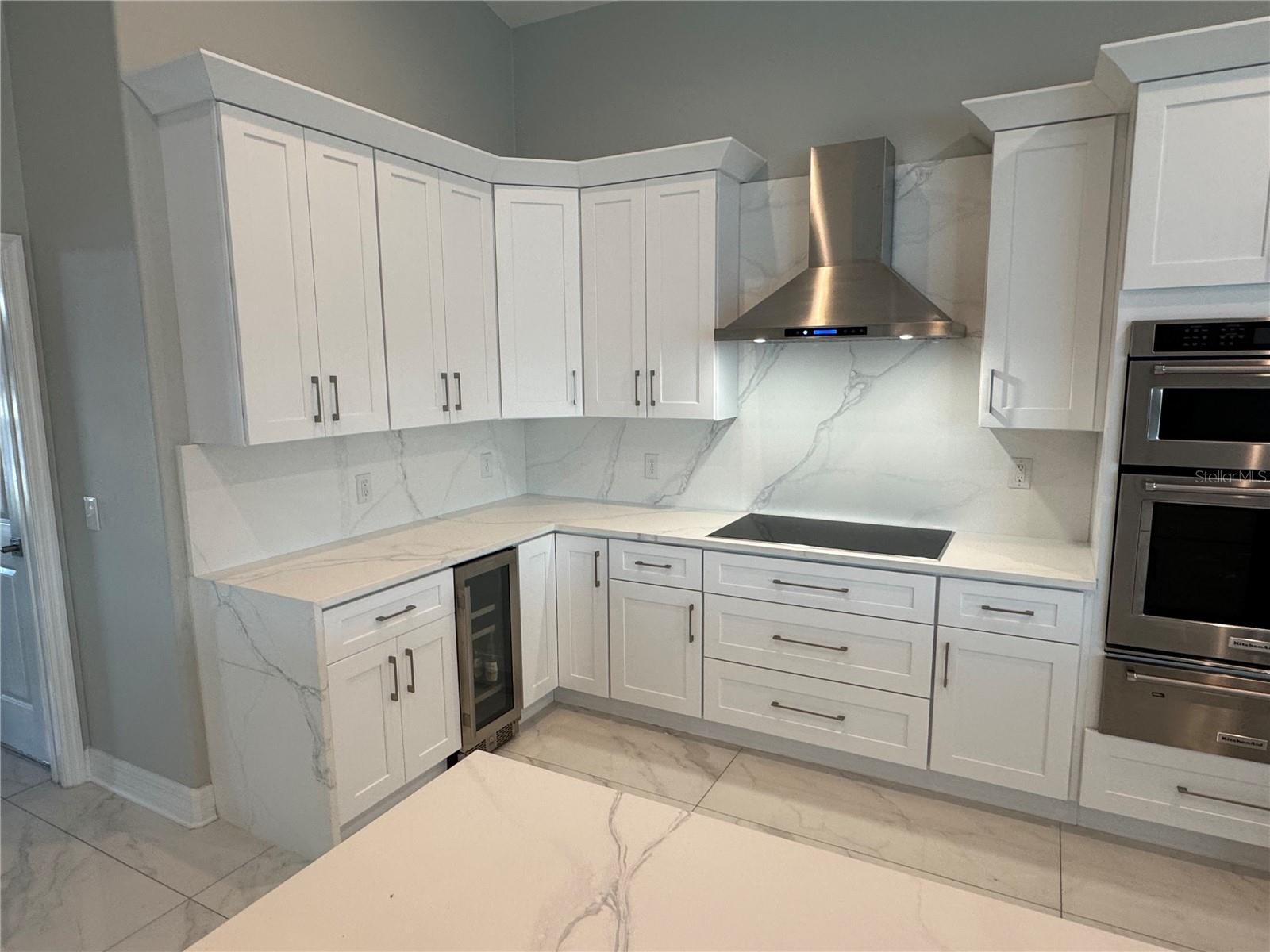 CAPRI ISLE - Residential