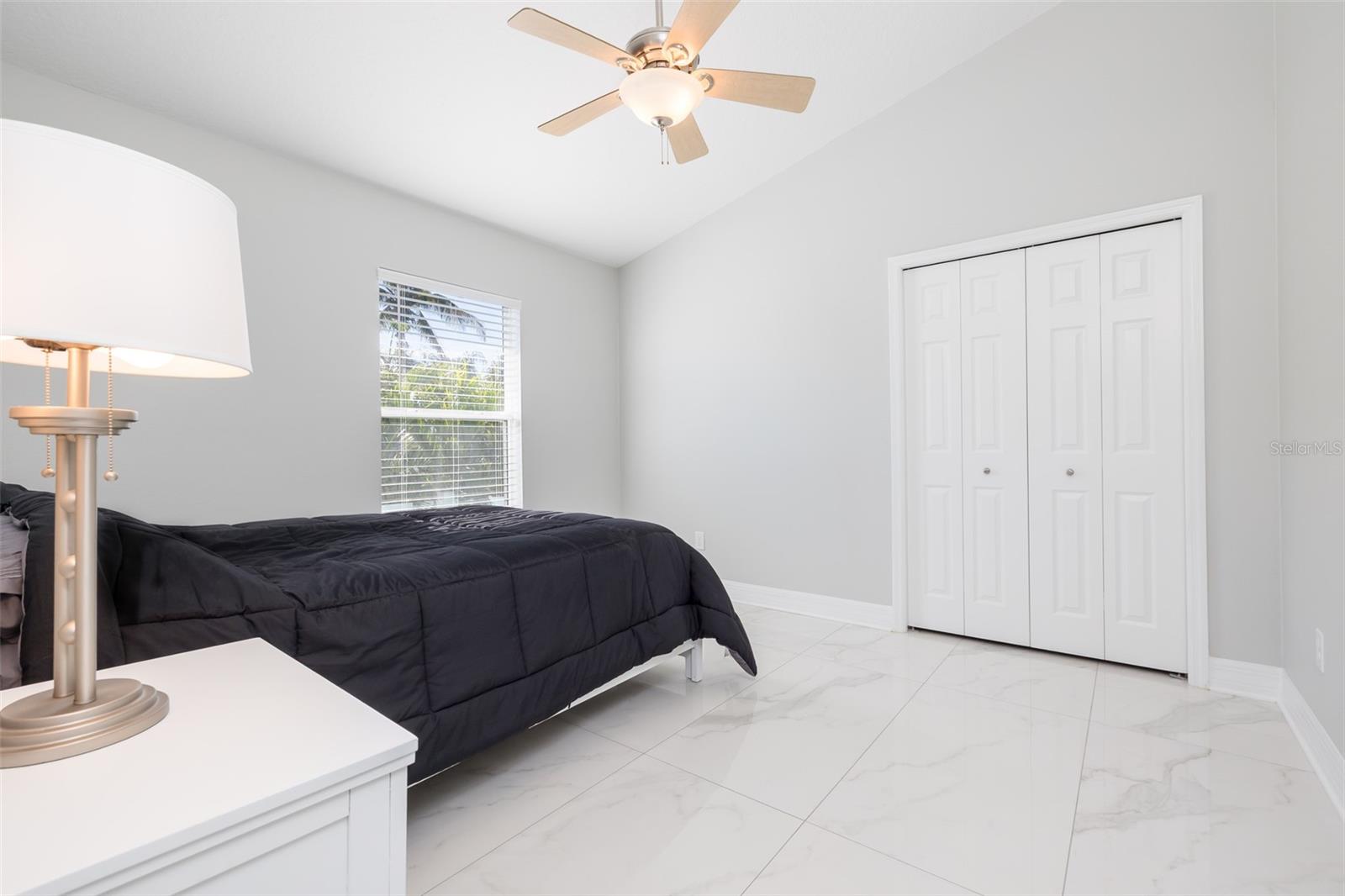 CAPRI ISLE - Residential