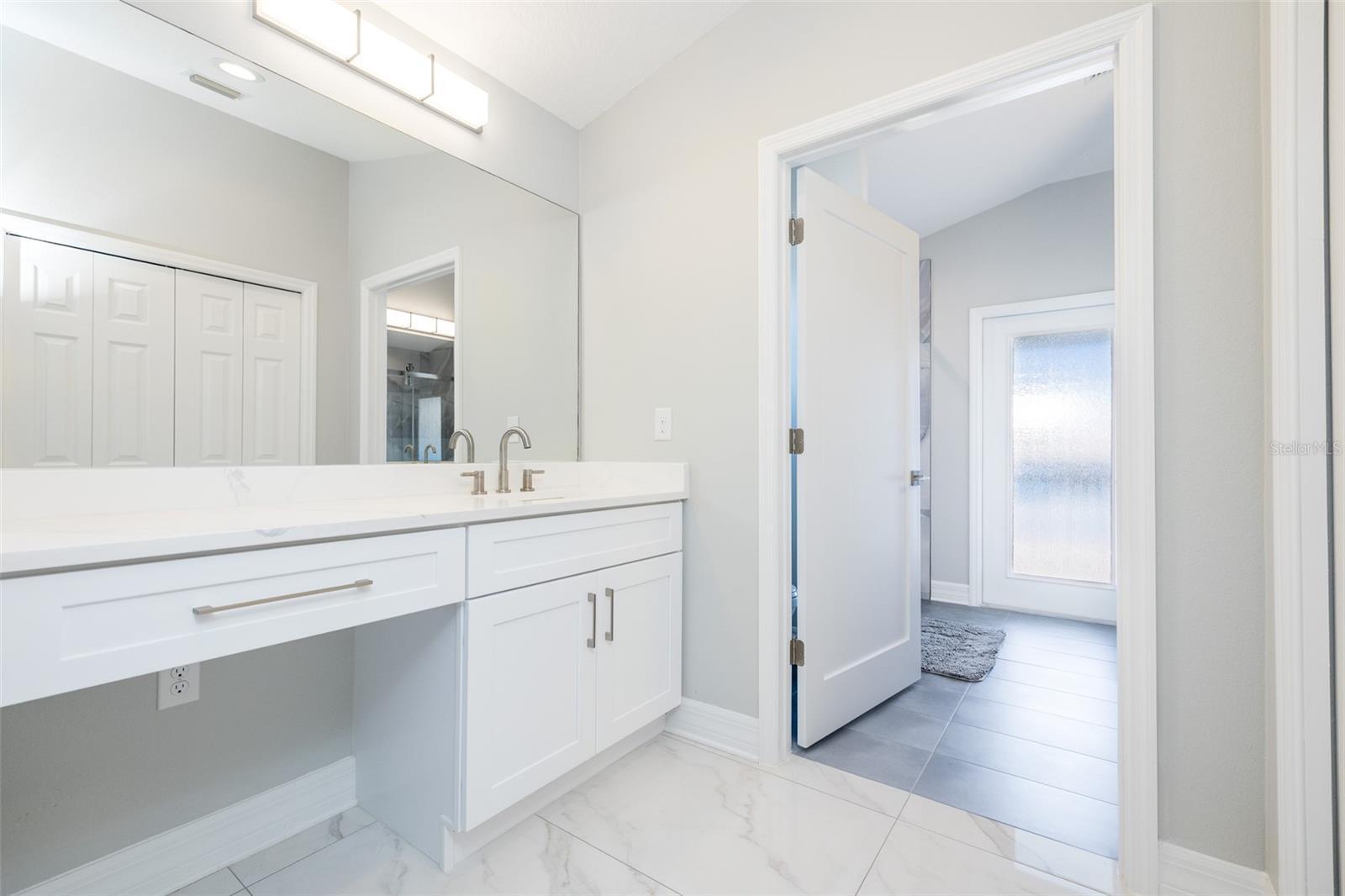 CAPRI ISLE - Residential