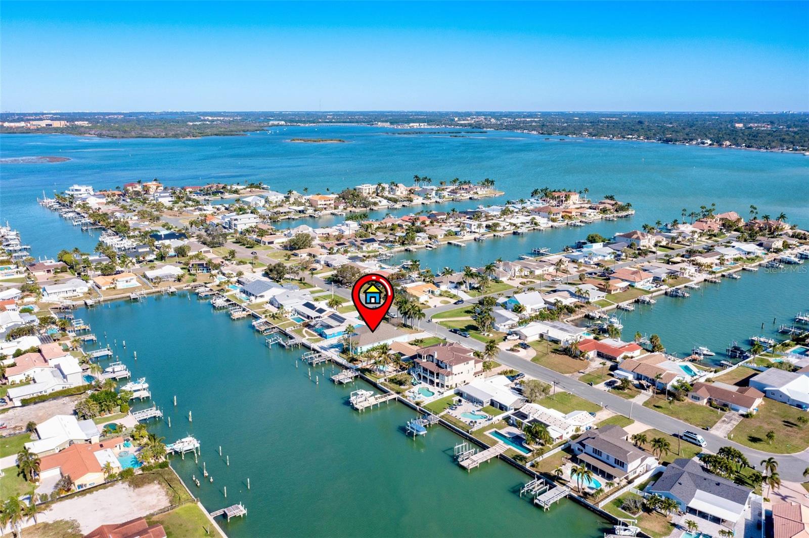 CAPRI ISLE - Residential