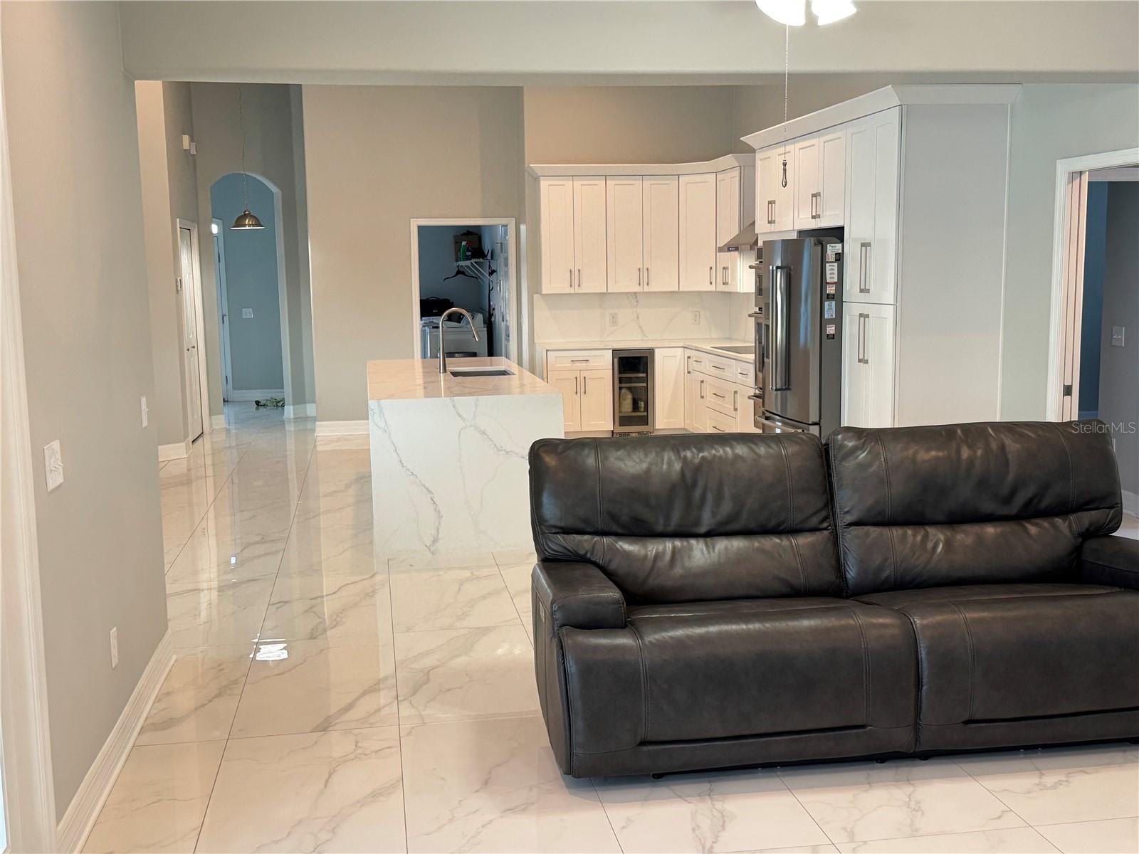 CAPRI ISLE - Residential