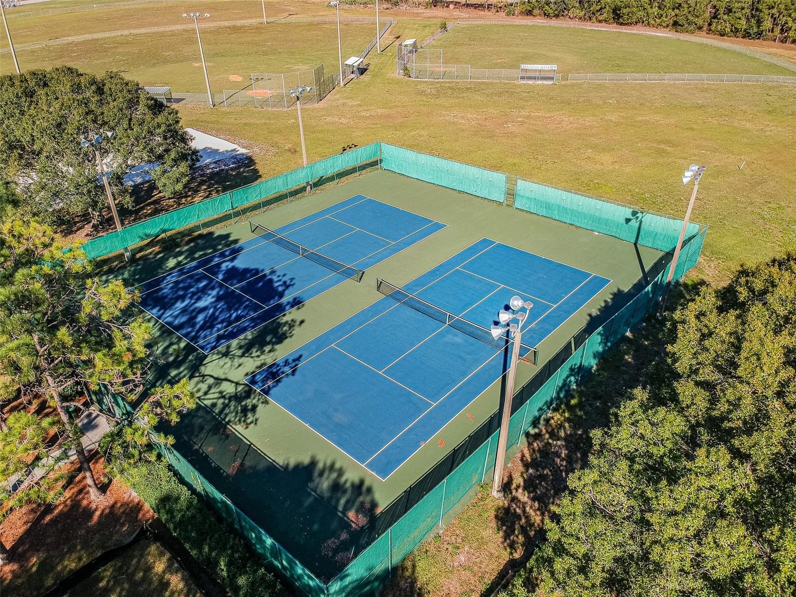 SUMMERFIELD VILLAGE I TR 27 - Residential