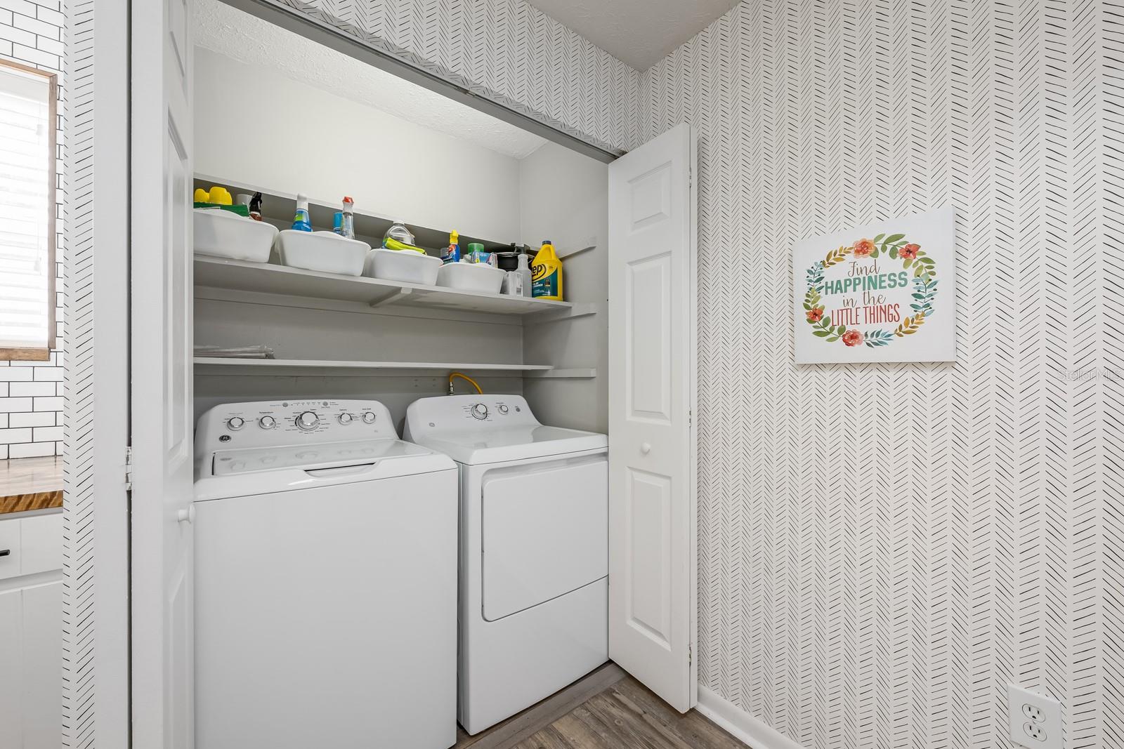 PLANTATION APTS ORLANDO - Residential