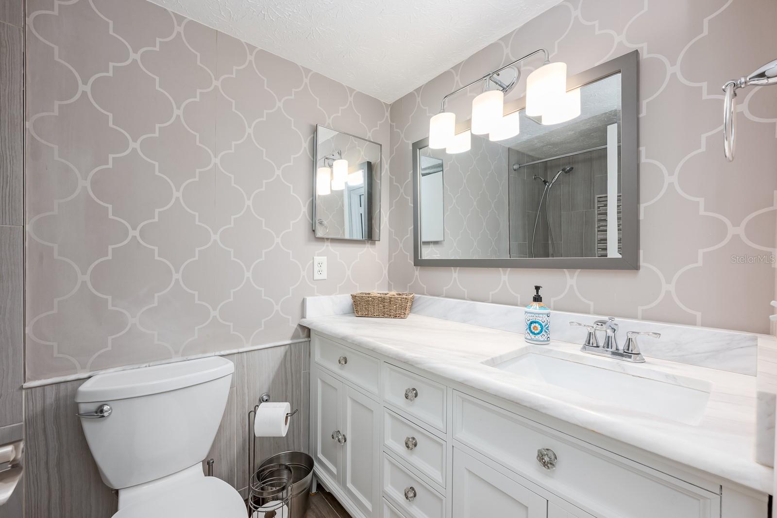 PLANTATION APTS ORLANDO - Residential